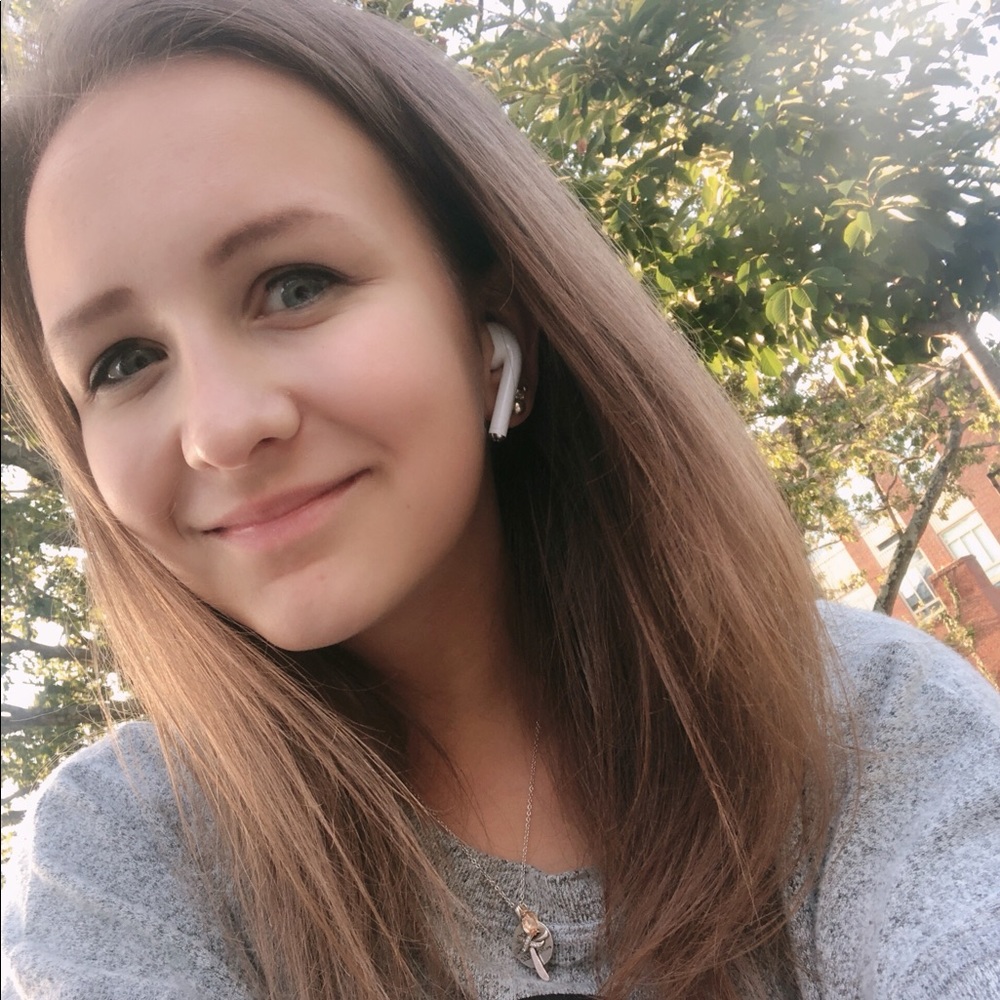 Meet your Posher, Paige